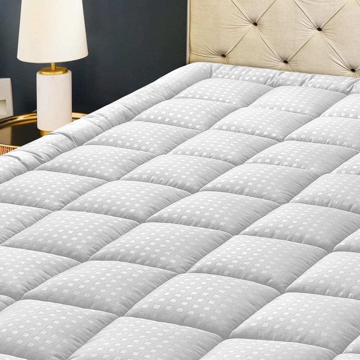 Queen Cooling Mattress Topper